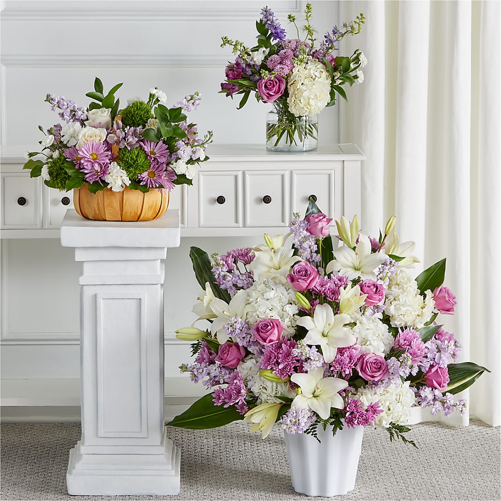 Tender Embrace Bundles – Canadianflowershoppe.ca, Scarborough ON