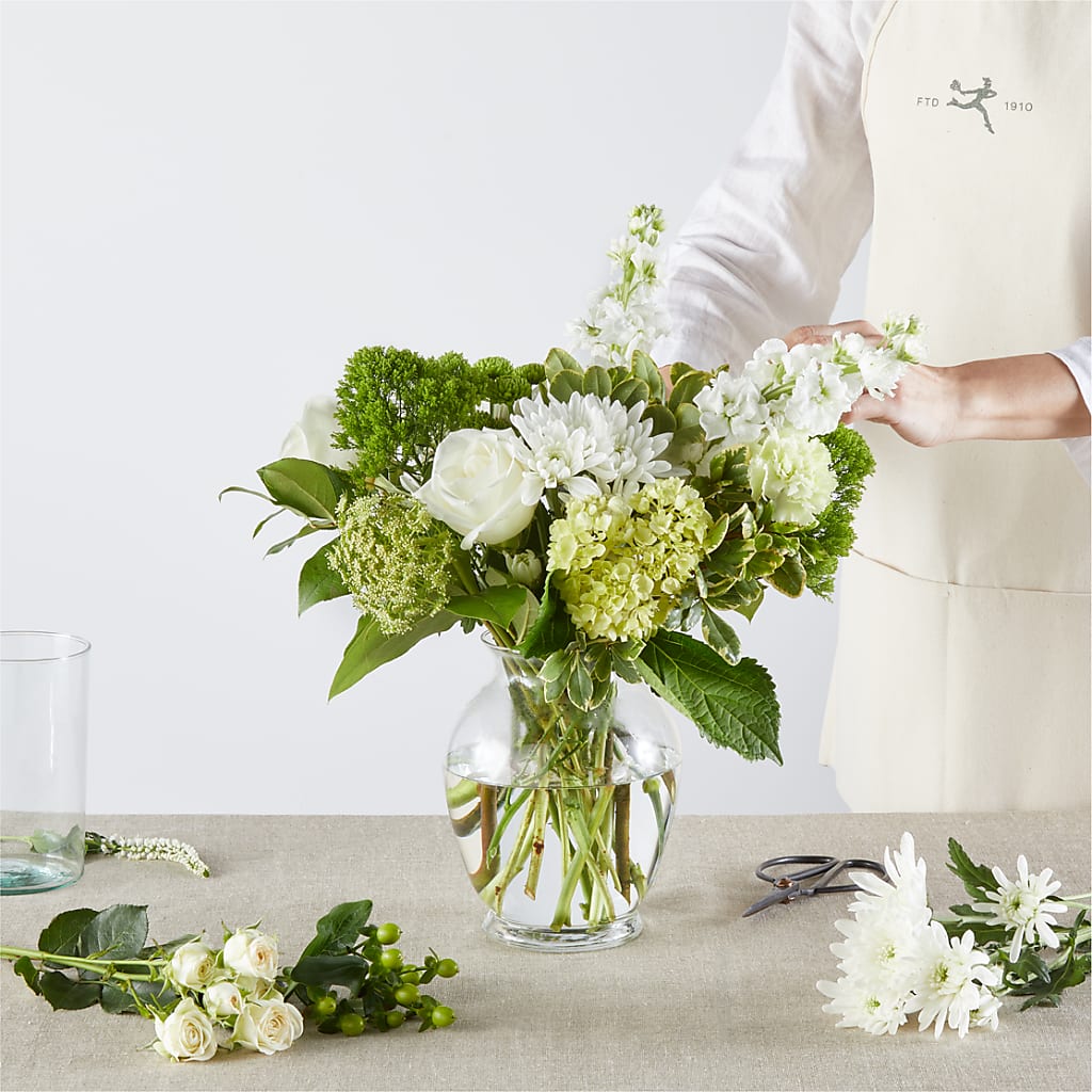 Irish Garden - A Florist Original –  Canadianflowershoppe.ca, Scarborough ON